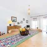 公寓 Vacation Retreat Near The #1920 *