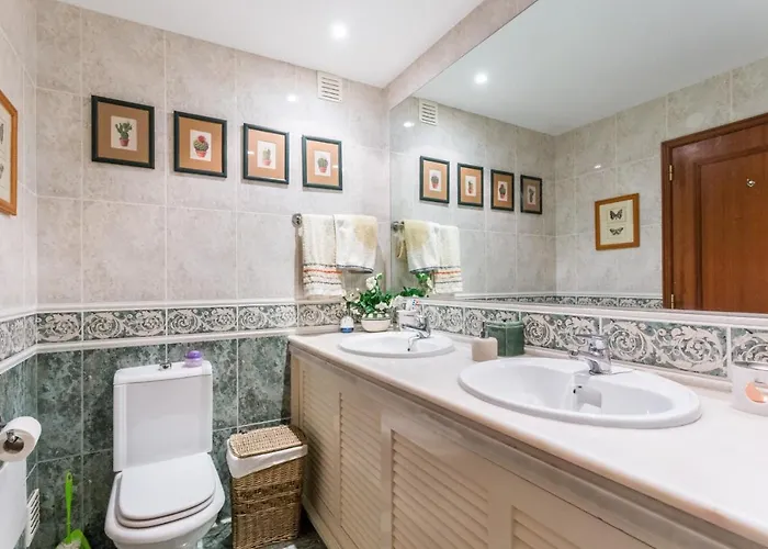 Vacation Retreat Near The #1920 *